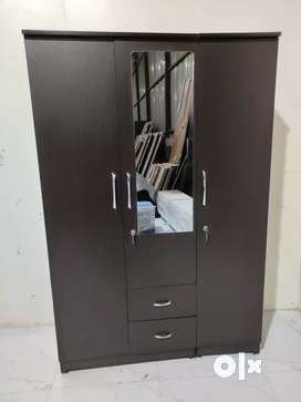 Olx on sale used wardrobe