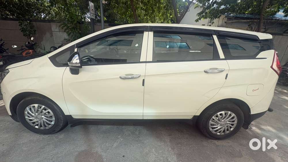 Mahindra Marazzo Diesel 2023