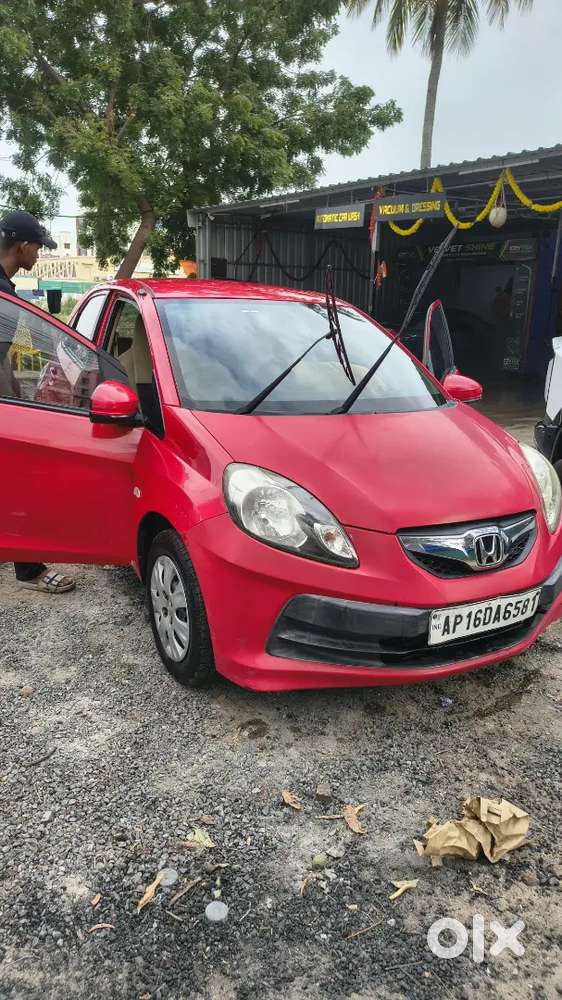 Honda Brio 2015 Variant Mt
