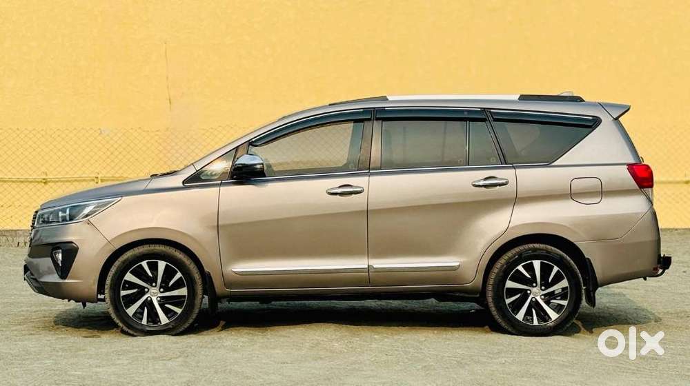 Toyota Innova Crysta [2020-ongoing] 2.7 Zx At 7 Str, 2022, Petrol