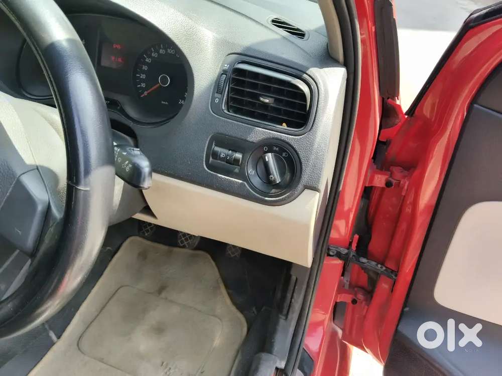 Volkswagen Polo 2011 Diesel 70000 Km Driven