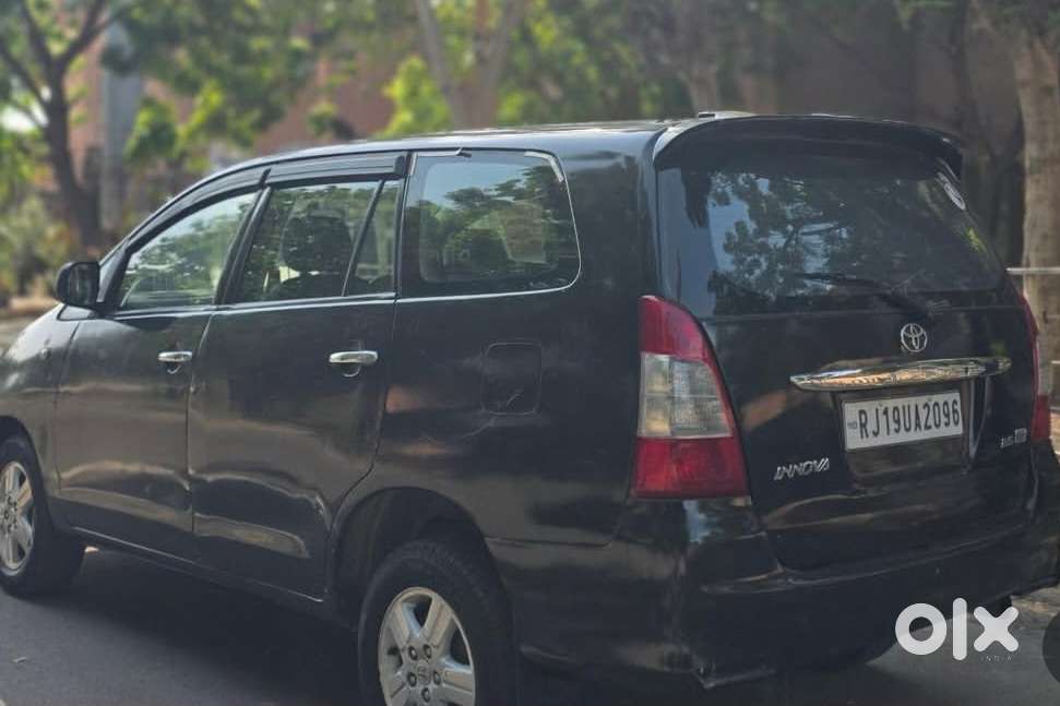 Toyota Innova 2.5 V 7 Str, 2007, Diesel
