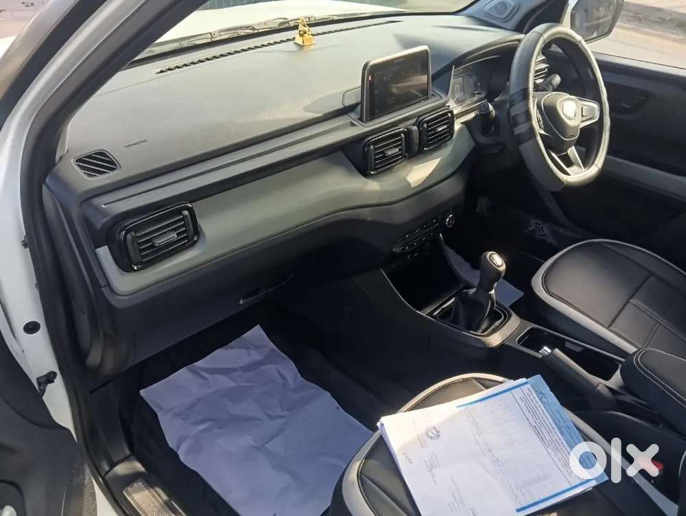 Tata Punch 2025 Cng & Hybrids 5600 Km Driven