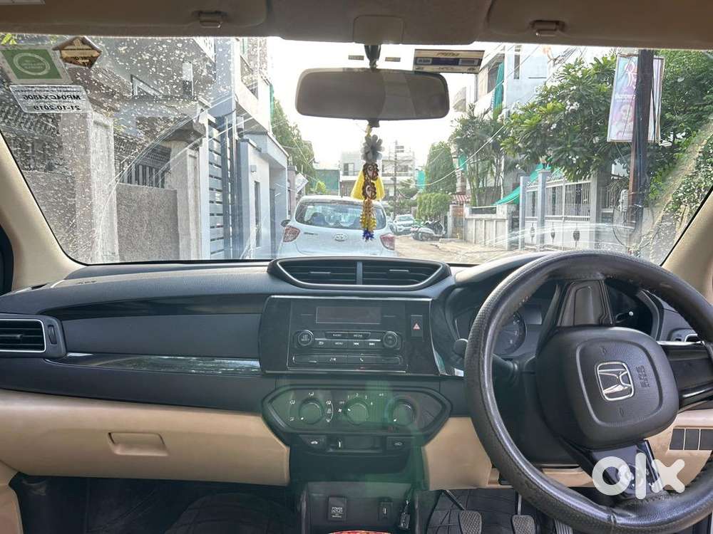 Honda Amaze 2019  24k Km  Single Owner  Honda Service Record