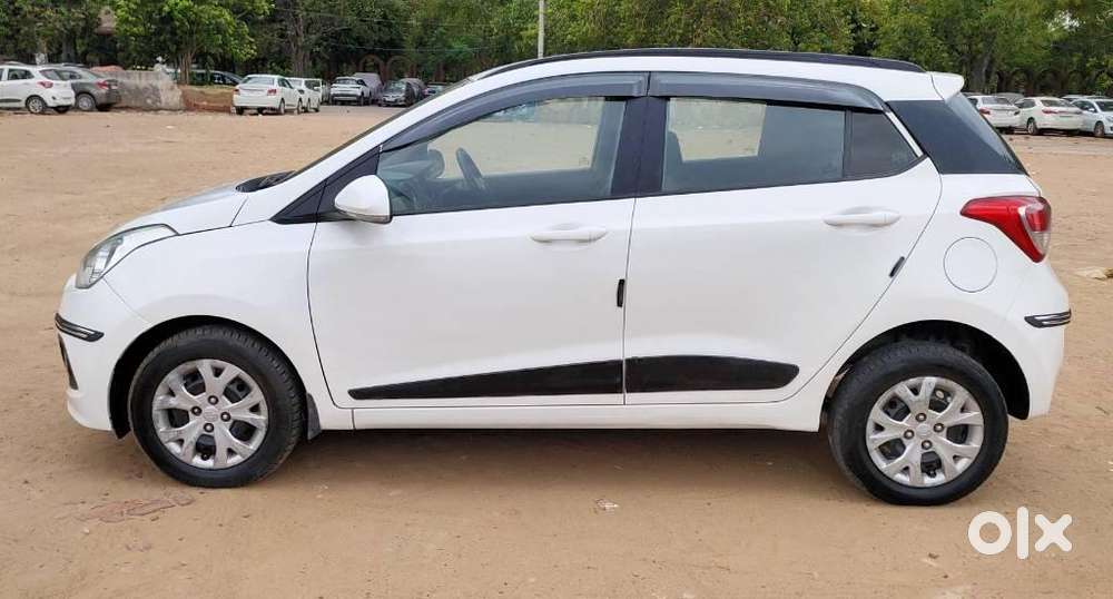 Hyundai Grand I10 1.2 Crdi Sportz, 2015, Diesel