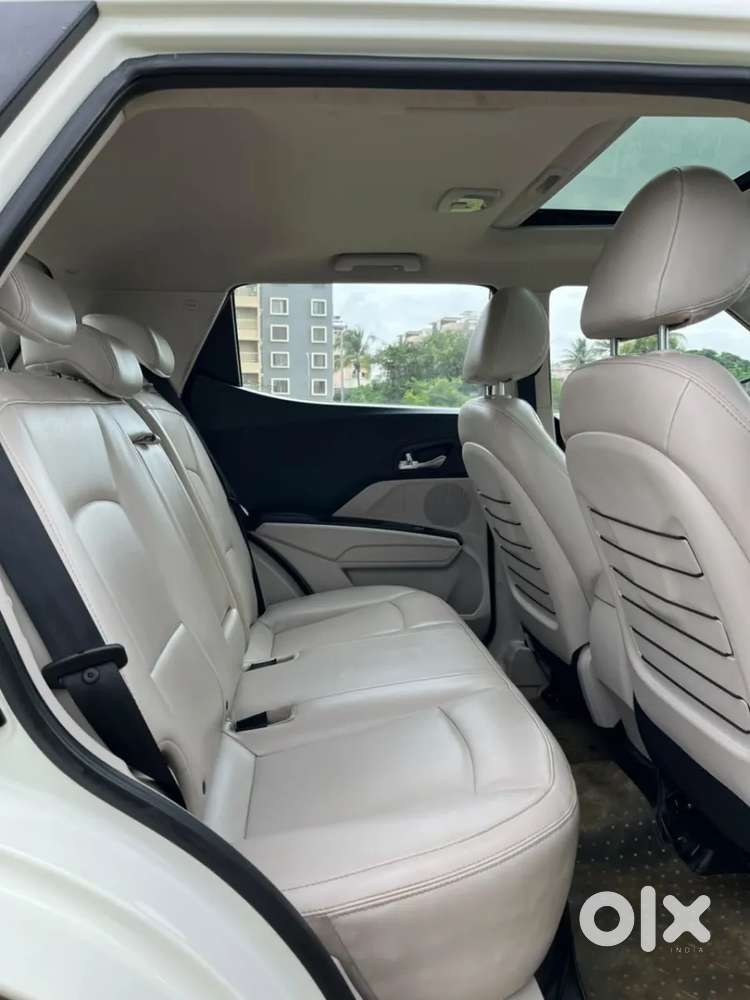 Mahindra Xuv300 W6 Diesel, 2022, Diesel