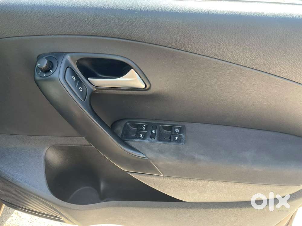 Volkswagen Polo Petrol Highline 1.2l, 2017, Petrol