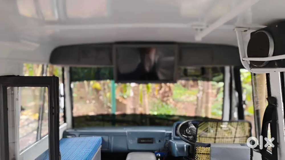Mahindra Tourister 2008 Model 10+1