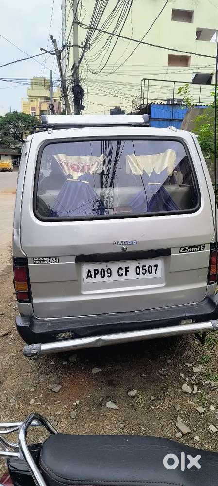 Maruti Suzuki Omni 2011