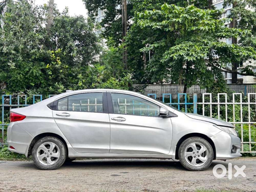Honda City V Mt, 2015, Petrol