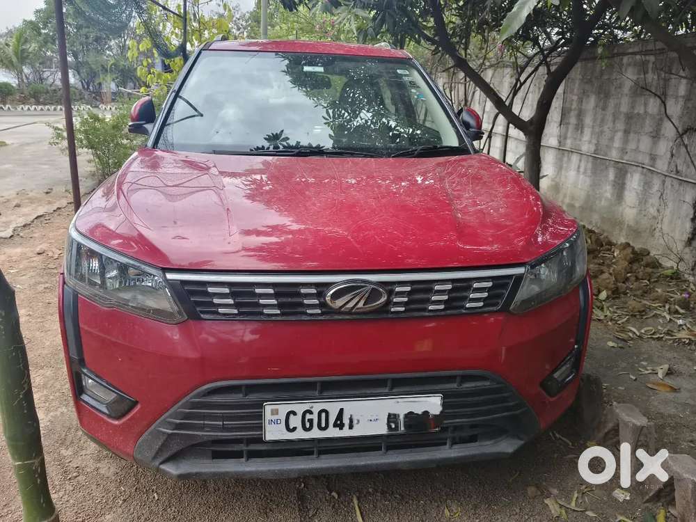 Mahindra Xuv300 (2023)