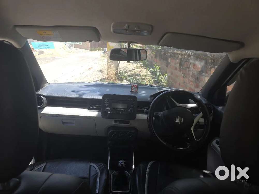 Maruti Suzuki Ignis 2018 Petrol 42000 Km Driven