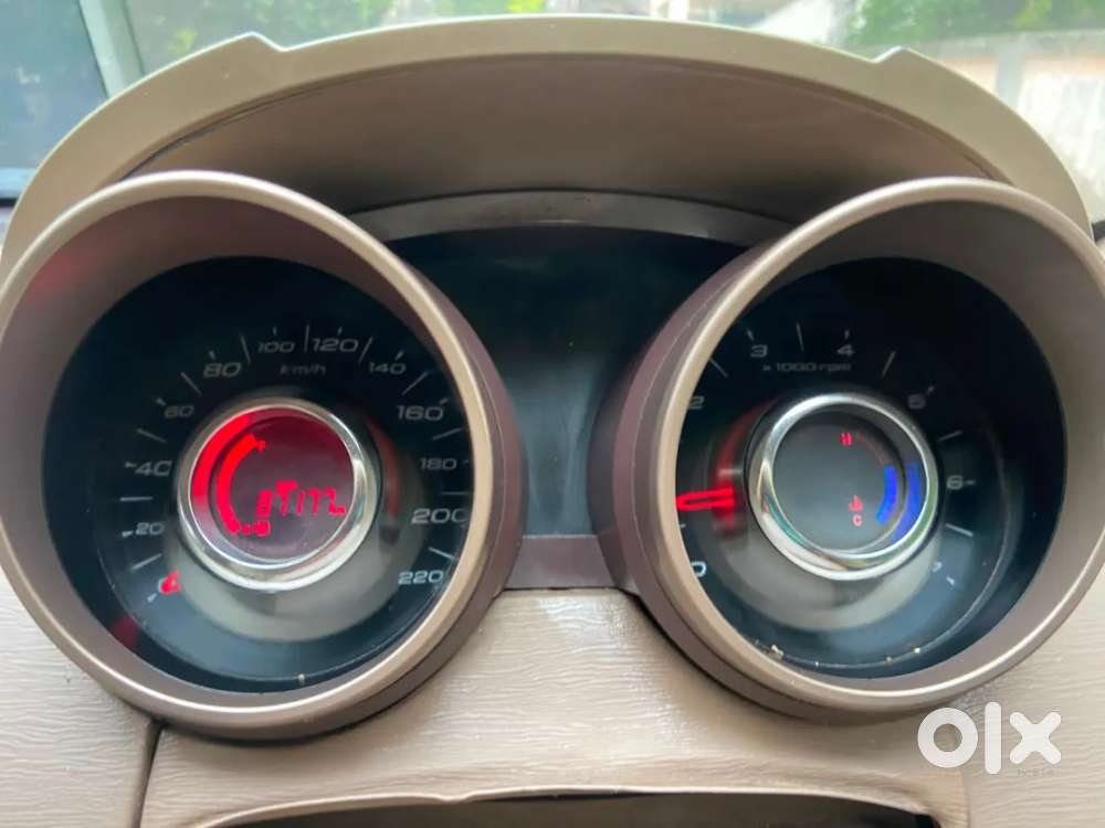 Mahindra Xuv500 W8, 2013, Diesel