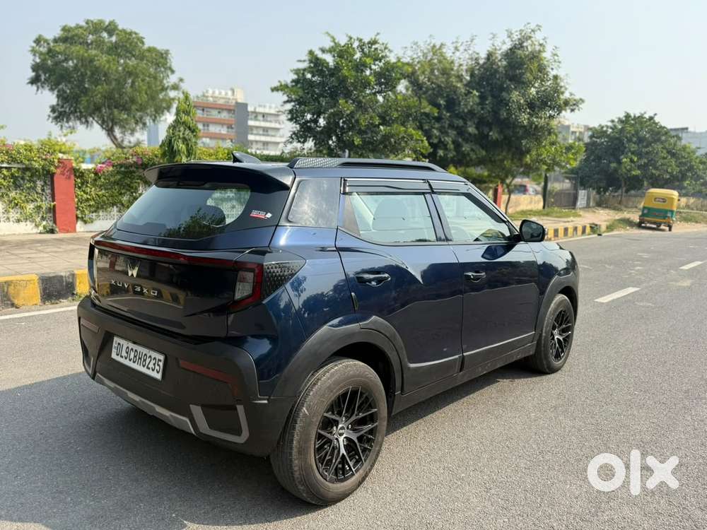 Mahindra Xuv 3xo Mx1 Pm Mt, 2025, Petrol
