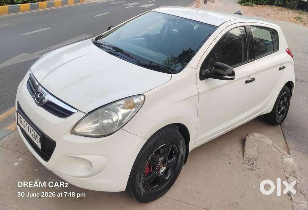 Hyundai I20 Sportz Option 1.4 Crdi, 2012, Diesel