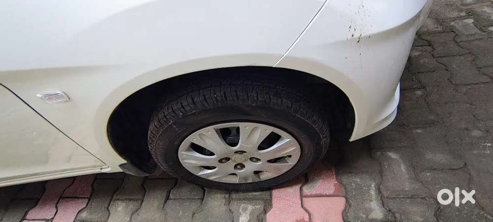 Honda Amaze 2013 Petrol 38000 Km Driven