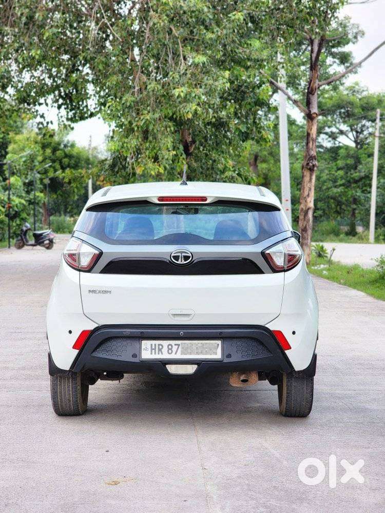 Tata Nexon 1.2 Petrol, 2019, Petrol
