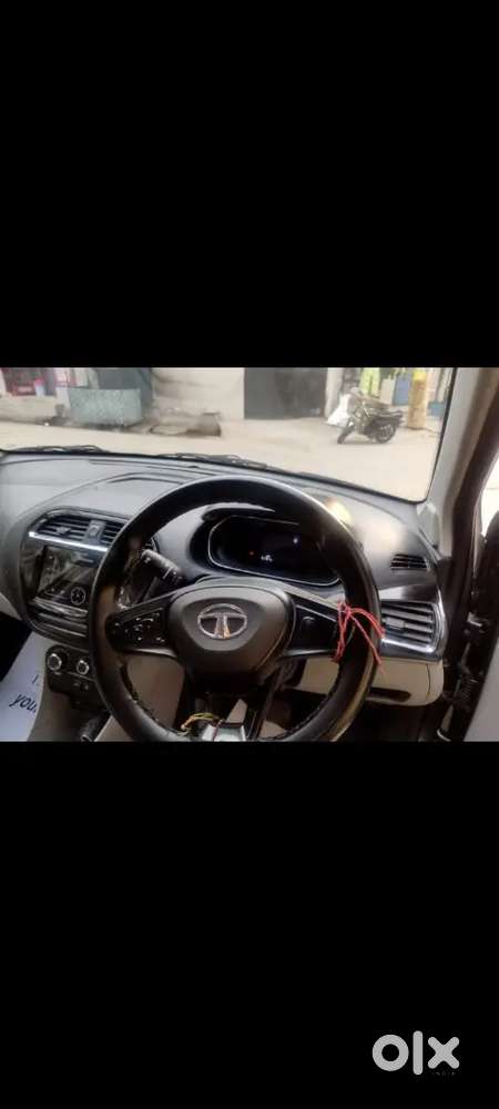Tata Tiago 2023 Petrol