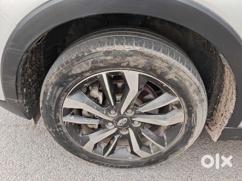 Mahindra Xuv300 W8 Option, 2019, Petrol