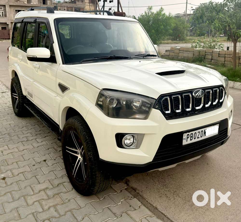 Mahindra Scorpio Classic 2.2 S 11 Mt 7 Str, 2018, Diesel