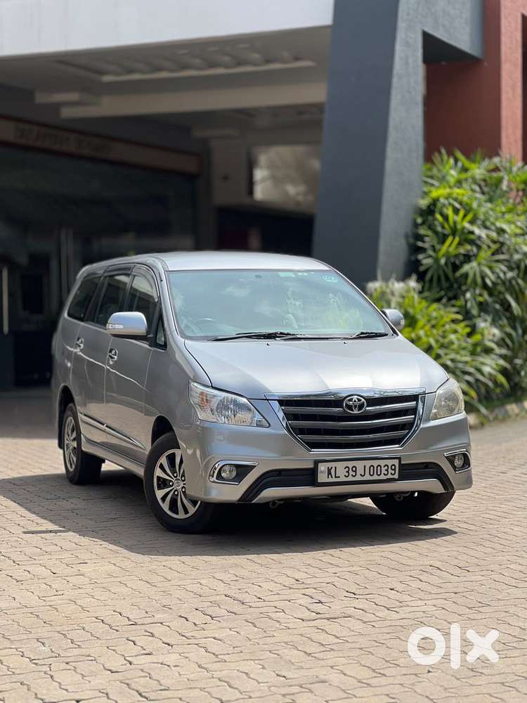 Toyota Innova 2.5 V 7 Str, 2015, Diesel