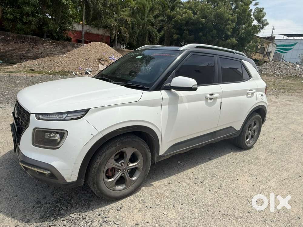 Hyundai Venue Diesel 2021