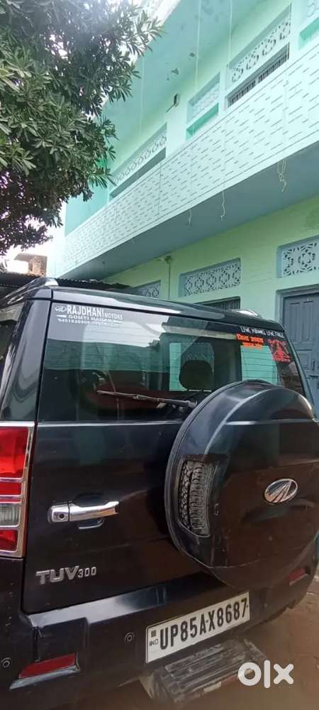 Mahindra Tuv 300 T8