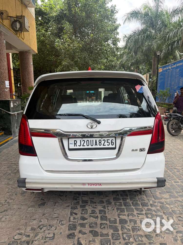 Toyota Innova 2.5 V 7 Str, 2016, Diesel