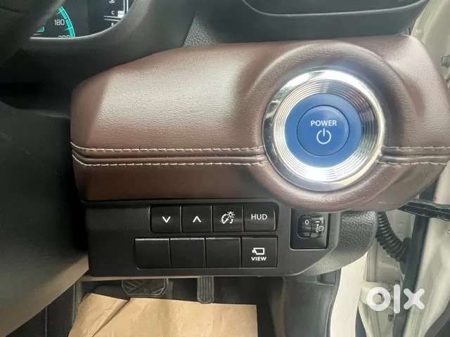 Toyota Urban Cruiser Hyryder 1.5 V Hybrid, 2024, Petrol