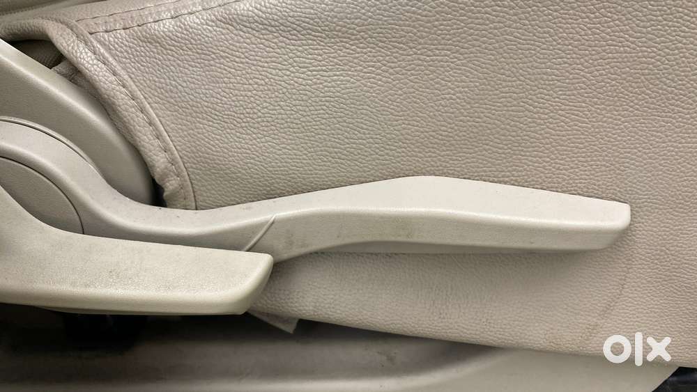 Maruti Suzuki Swift Dzire Zxi + Amt, 2022, Petrol