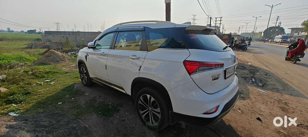 Mg Hector Plus 2021 Model Diesel 7 Select Pro