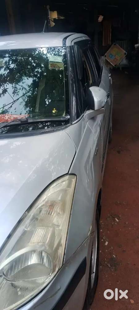 Maruti Suzuki Dzire 1.2 Vxi 2012