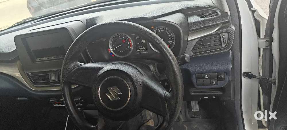 Less Driven Maruti Baleno Sigma October 2024 - Mint Condition