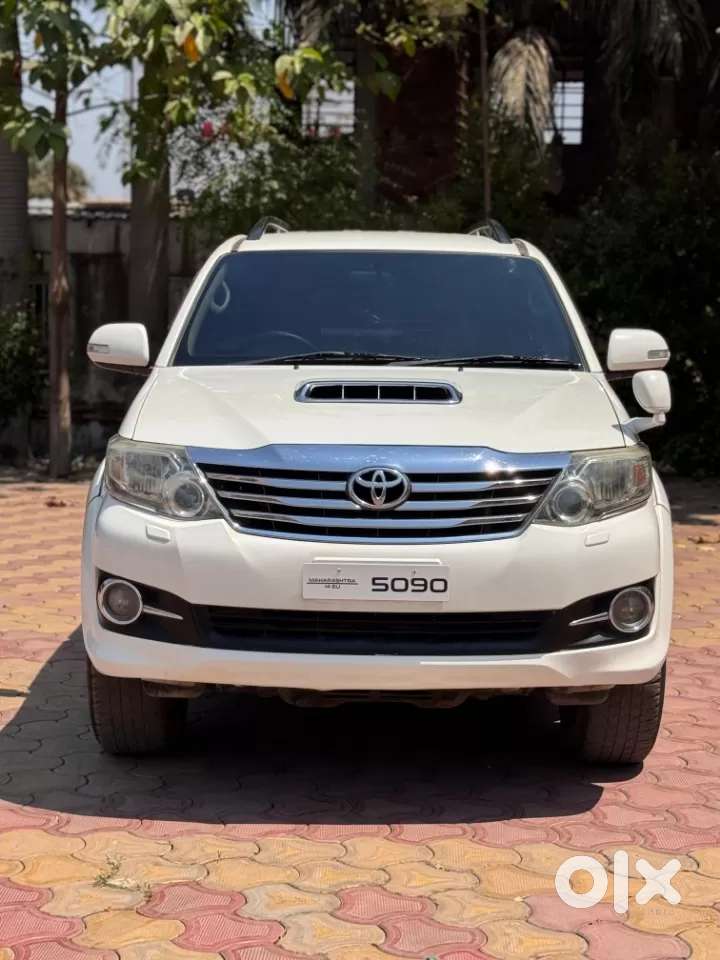 Toyota Fortuner, 2015, Diesel