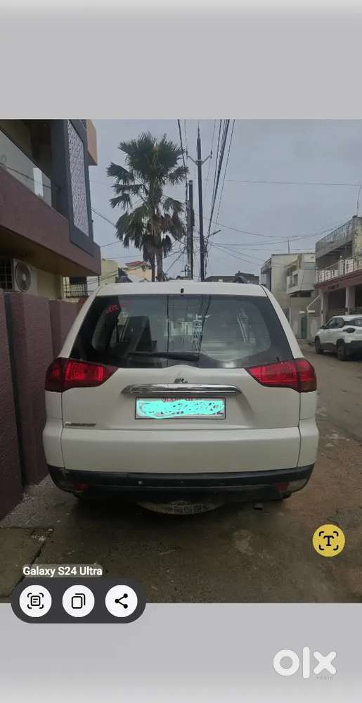 Mitsubishi Pajero Sport 2013 Manual