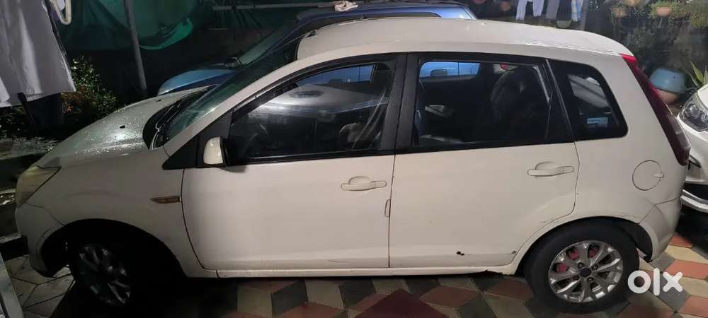 Ford Figo 2012 Diesel 163000 Km Driven