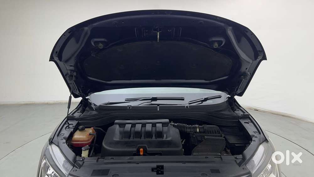 Mahindra Xuv700 2.0 Ax 7 Petrol At Str, 2022, Petrol