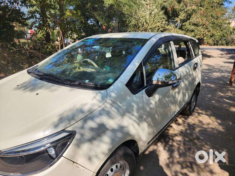 Mahindra Marazzo 2018 Diesel Well Maintained