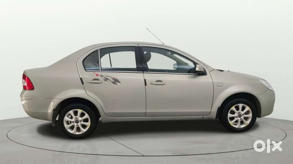 Ford Fiesta Petrol Titanium, 2013, Petrol