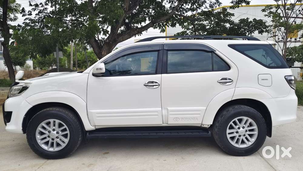 Toyota Fortuner 3.0 4x2 Automatic, 2014, Diesel
