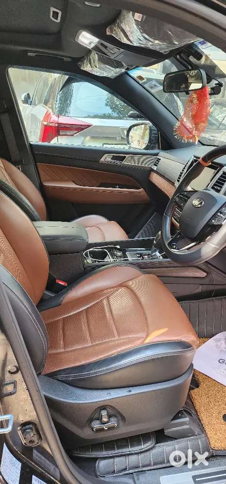 Mahindra Alturas G4 2019 Diesel 85000 Km Driven