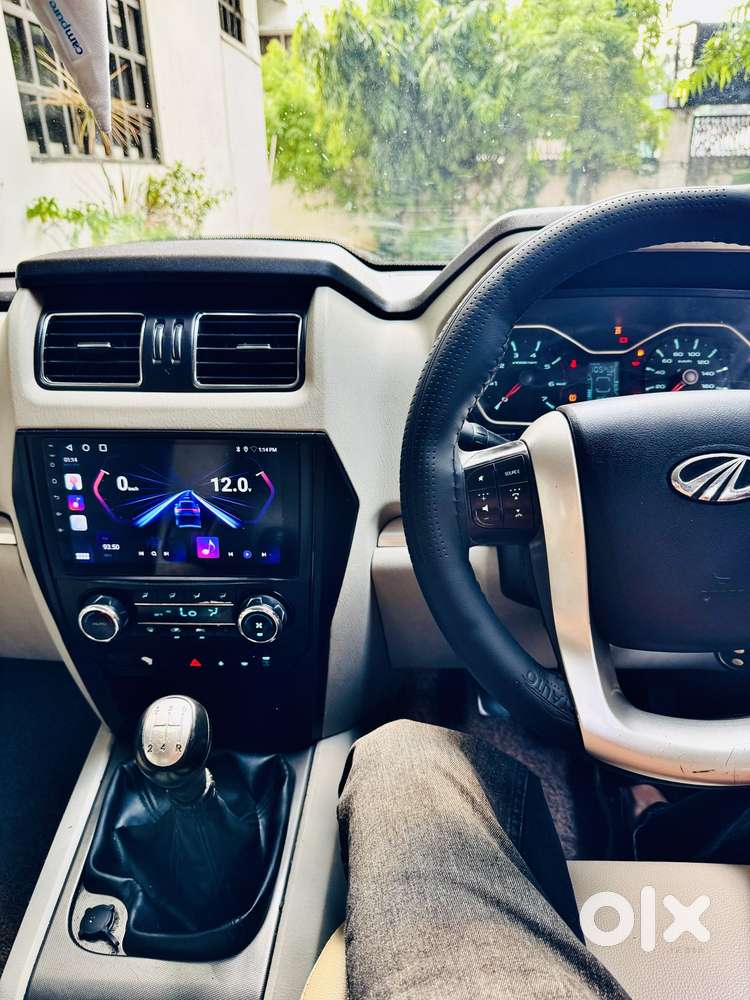 Mahindra Scorpio S10 7 Seater, 2014, Diesel