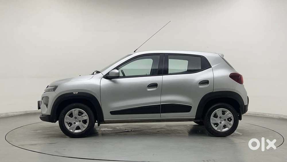 Renault Kwid 1.0 Rxt Amt, 2022, Petrol