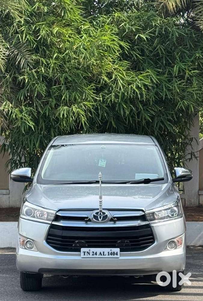 Toyota Innova Crysta 2.4 Vx Mt 8s, 2017, Diesel