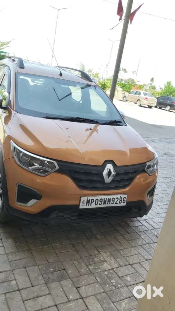 Renault Triber 2022 Amt Petrol Dual Tone