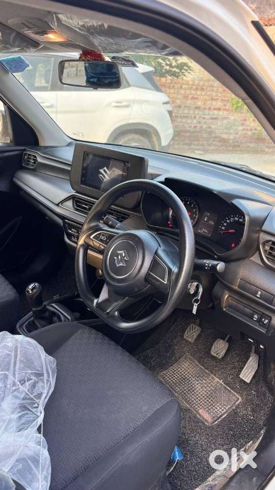 Maruti Suzuki Swift, 2025, Petrol