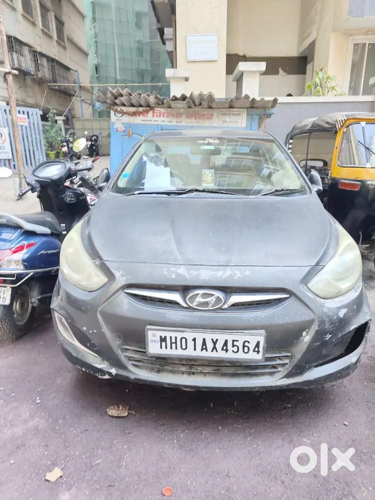 Hyundai Verna 2012