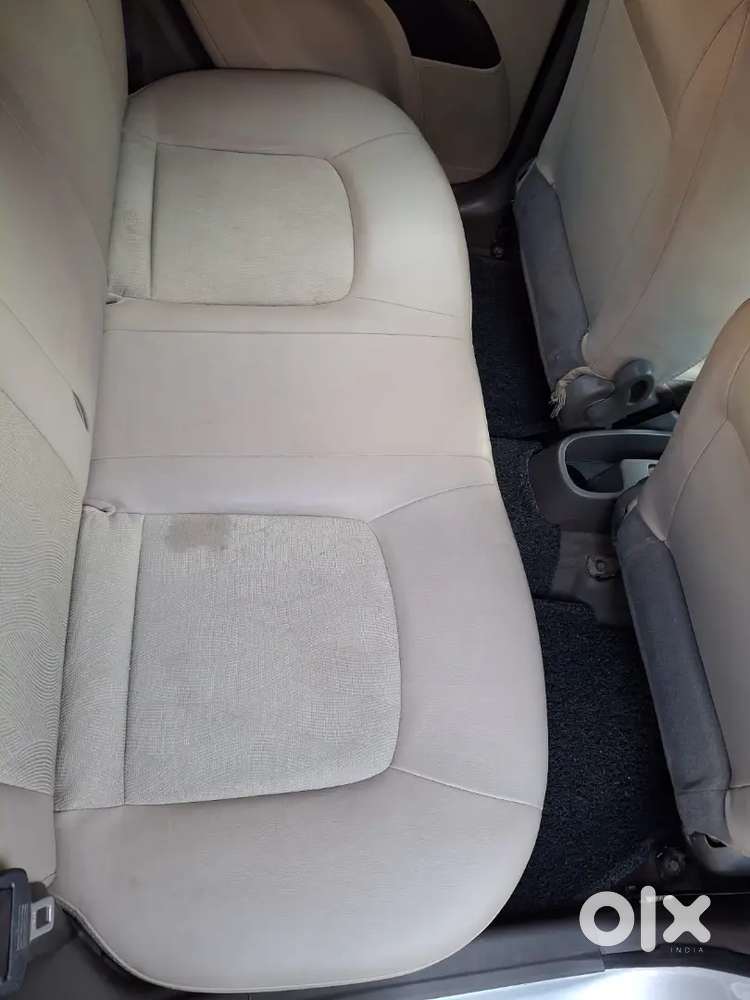 Hyundai I10 Magna 2012 Car