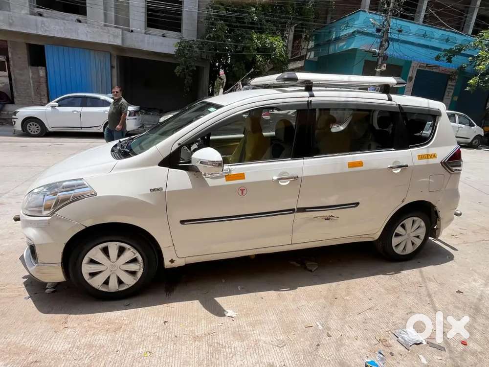 Maruti Suzuki Ertiga 2017 Diesel 288053 Km Driven