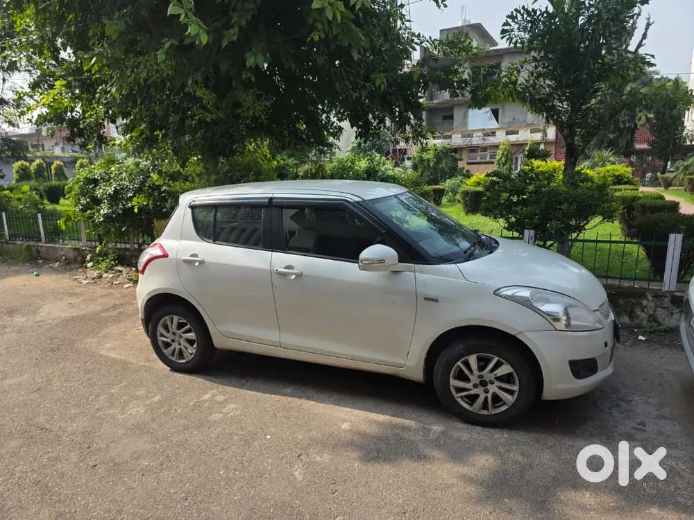 Maruti Suzuki Swift Ddis 2014